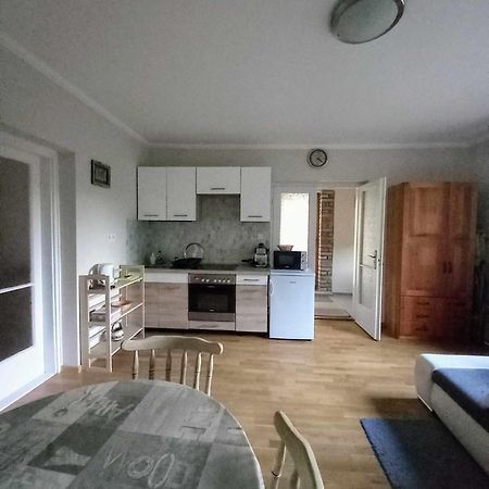 Apartamento Bike&Night Baracska Exterior foto